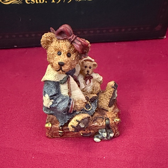 Boyds Bears 6 Piece Figurine Set 10th Anniversary - Friends are Treasures - Picture 8 of 16